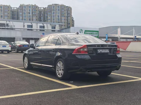 Volvo S80L