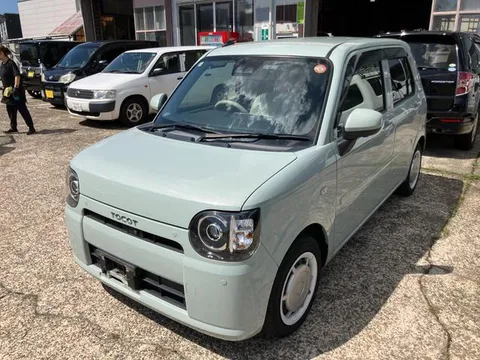 Daihatsu Mira Tocot