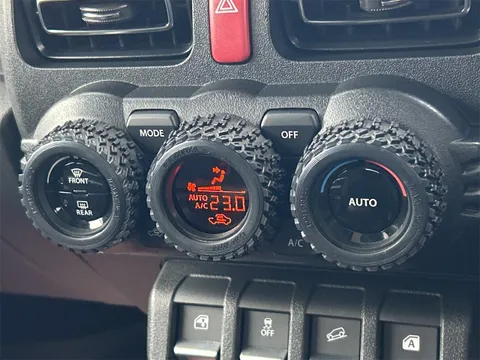 Suzuki Jimny Nomade