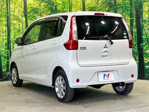 Mitsubishi eK Wagon