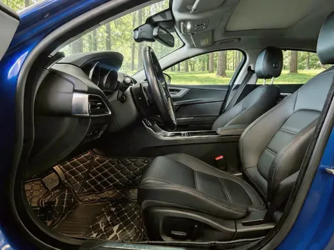 Jaguar XEL