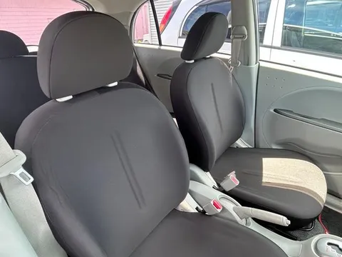 Mitsubishi I