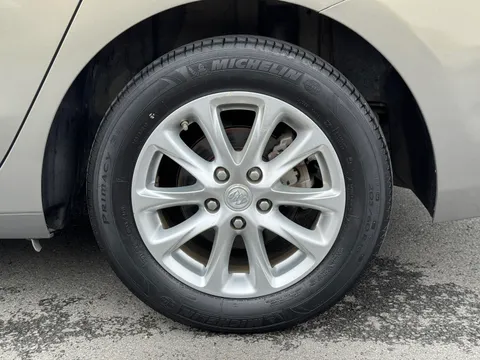 Buick GL6
