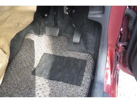 Daihatsu Mira Tocot