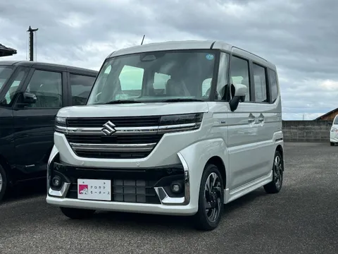 Suzuki Spacia Custom