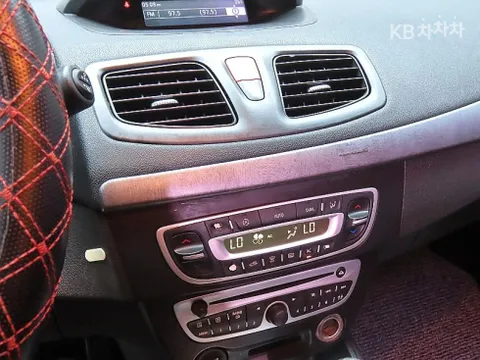 Renault SM3