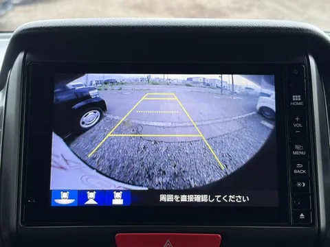Honda N-BOX Slash
