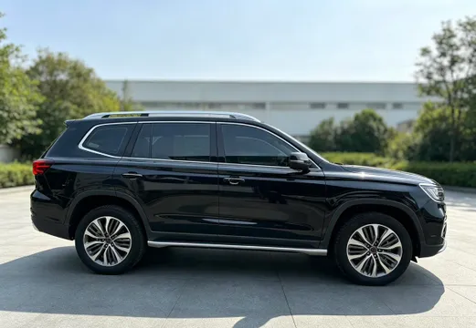 Roewe RX8