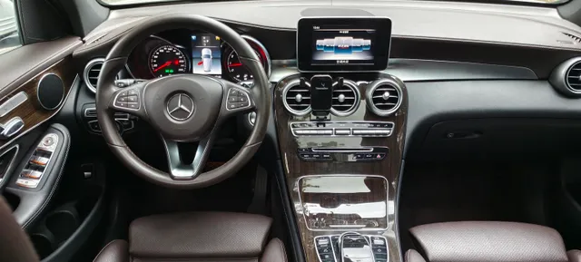 Mercedes-Benz Mercedes-Benz GLC