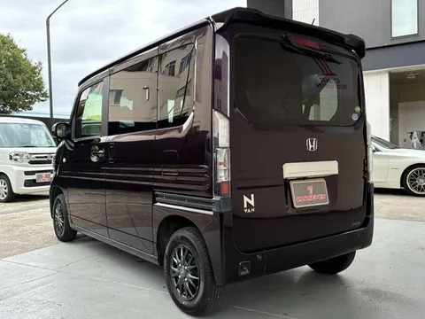 Honda N-VAN Plus Style