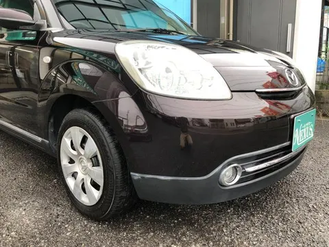 Mazda Verisa