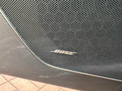 Hongqi H7