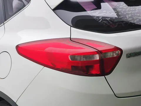 Geely Emgrand GS