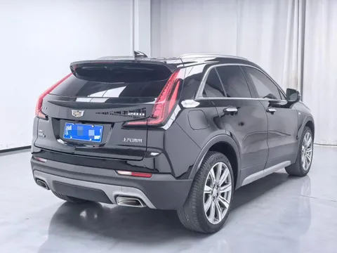 Cadillac XT4