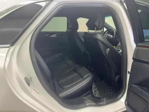 Lincoln MKZ