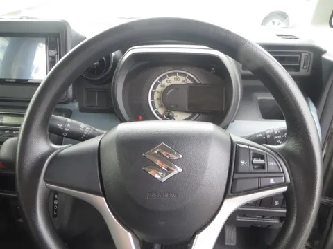 Suzuki Spacia Base