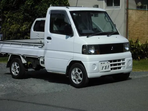 Mitsubishi Minicab Truck
