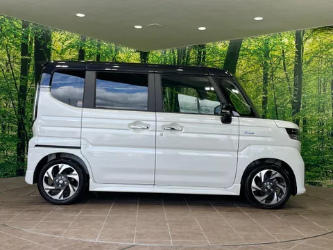 Suzuki Spacia Custom