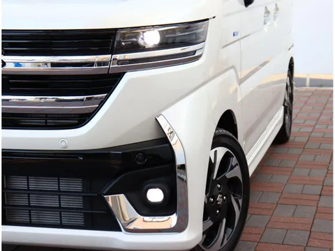 Suzuki Spacia Custom