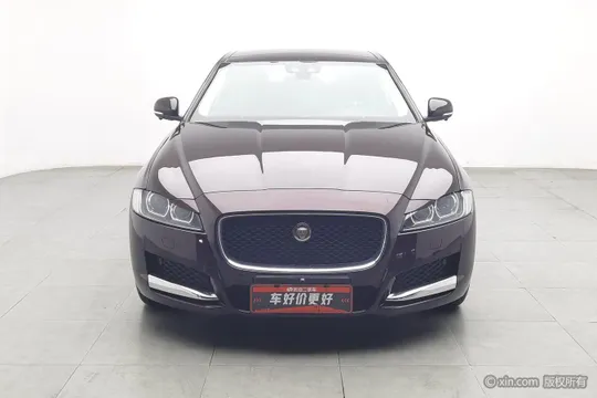 Jaguar XFL