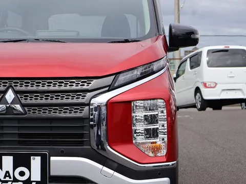 Mitsubishi eK X