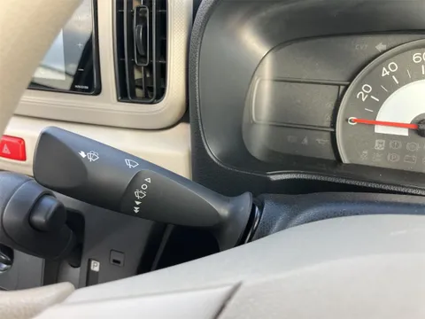 Daihatsu Mira Tocot