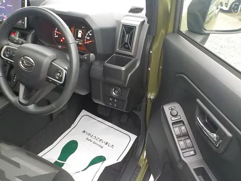 Daihatsu Taft