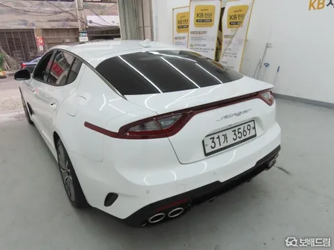 Kia Stinger
