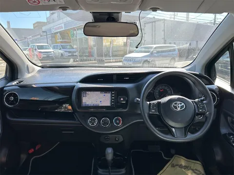 Toyota Yaris (Vitz)