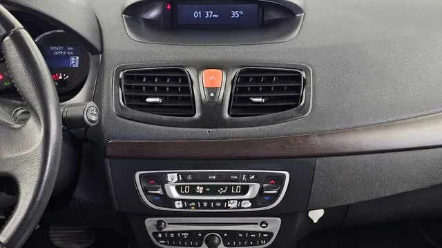 Renault SM3