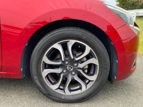 Mazda Mazda2 (Demio)