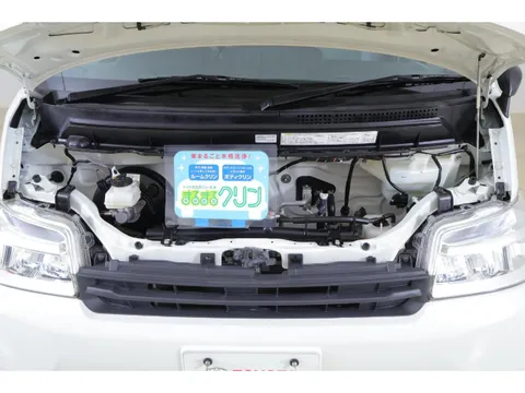 Toyota TownAce Van