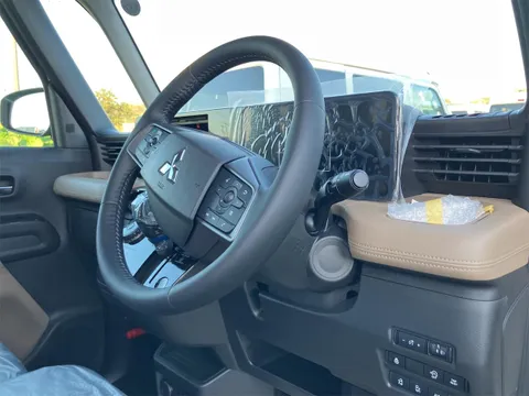 Mitsubishi Delica Mini