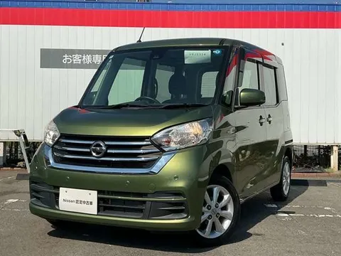 Nissan Dayz Roox