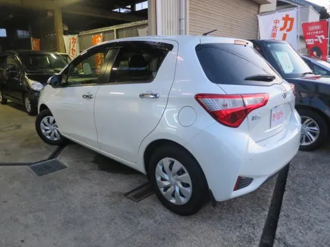 Toyota Yaris (Vitz)