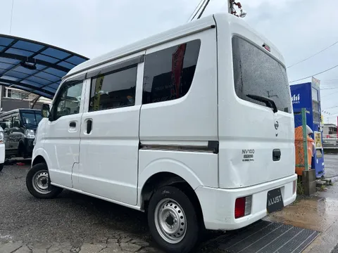 Nissan Clipper