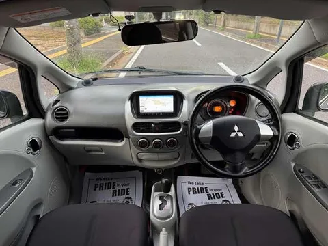 Mitsubishi I