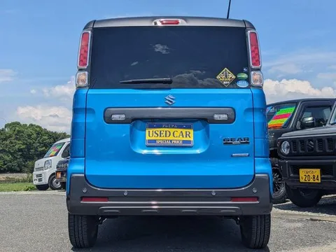 Suzuki Spacia Gear