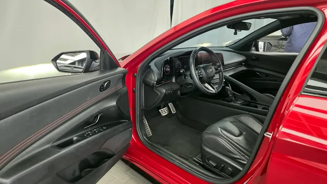 Hyundai Elantra (Avante)