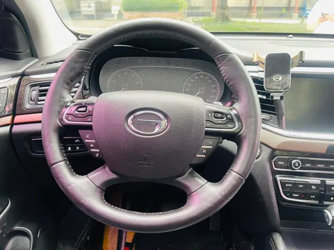 Gac GS8