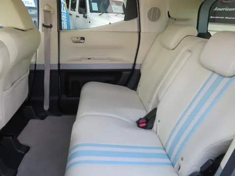 Honda N-BOX Slash