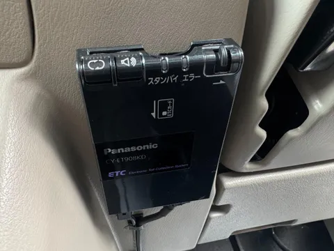 Nissan Rasheen