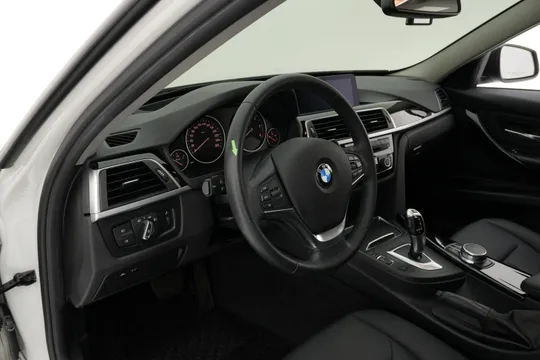 BMW BMW