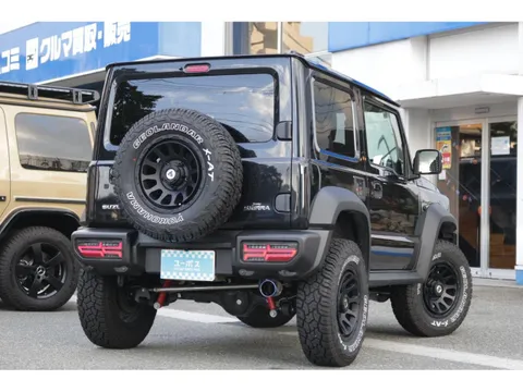 Suzuki Jimny Sierra