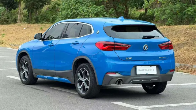 BMW X2