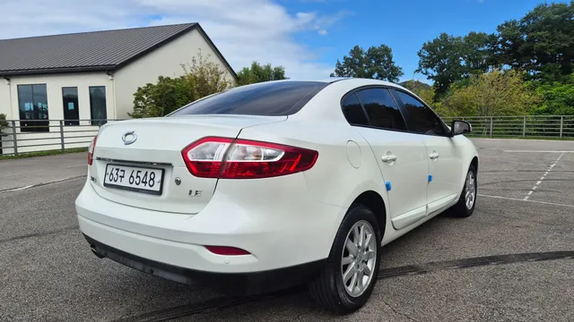 Renault SM3
