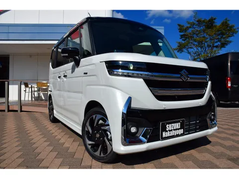 Suzuki Spacia Custom