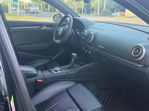 Audi RS