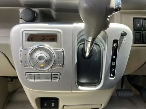 Nissan Clipper Rio