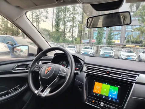Roewe i5